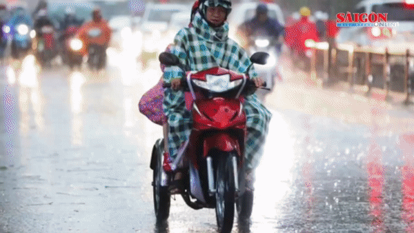 Cảnh báo mưa dông, lốc xoáy, biển động mạnh ở khu vực Nam bộ