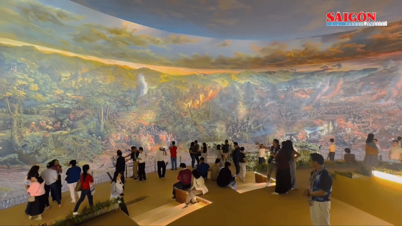 Xúc động dâng hương tưởng nhớ Anh hùng liệt sĩ hy sinh trên chiến trường Điện Biên Phủ