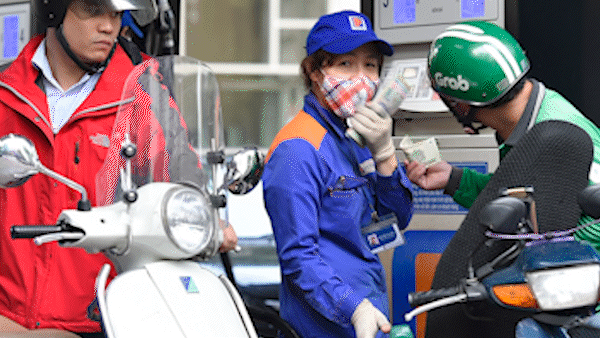 Giá xăng dầu tăng từ chiều 18-1