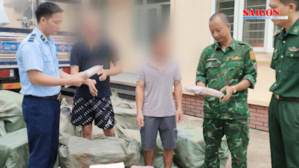 Lực lượng chức năng Đồn Biên phòng cửa khẩu cảng Cẩm Phả phát hiện một lượng lớn nội tạng động vật không rõ nguồn gốc
