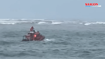 Quảng Trị: Tìm kiếm một ngư dân bị mất tích trên biển