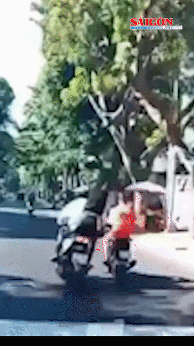 Ngày 5-5, Cơ quan Cảnh sát điều tra Công an TPHCM cho biết đã thi hành lệnh giữ người trong trường hợp khẩn cấp và quyết định tạm giữ 3 đối tượng liên quan vụ tấn công người đi đường.