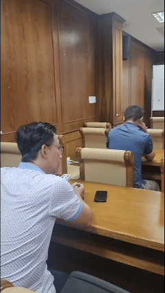 Hội Nhà báo Việt Nam tổ chức lớp "Kể chuyện thật, Dựng giá trị". Lớp học diễn ra trong 2 ngày, 15 và 16-5.