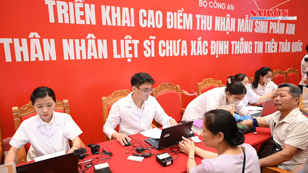Thân nhân vui mừng được thu nhận ADN để xác định danh tính liệt sĩ