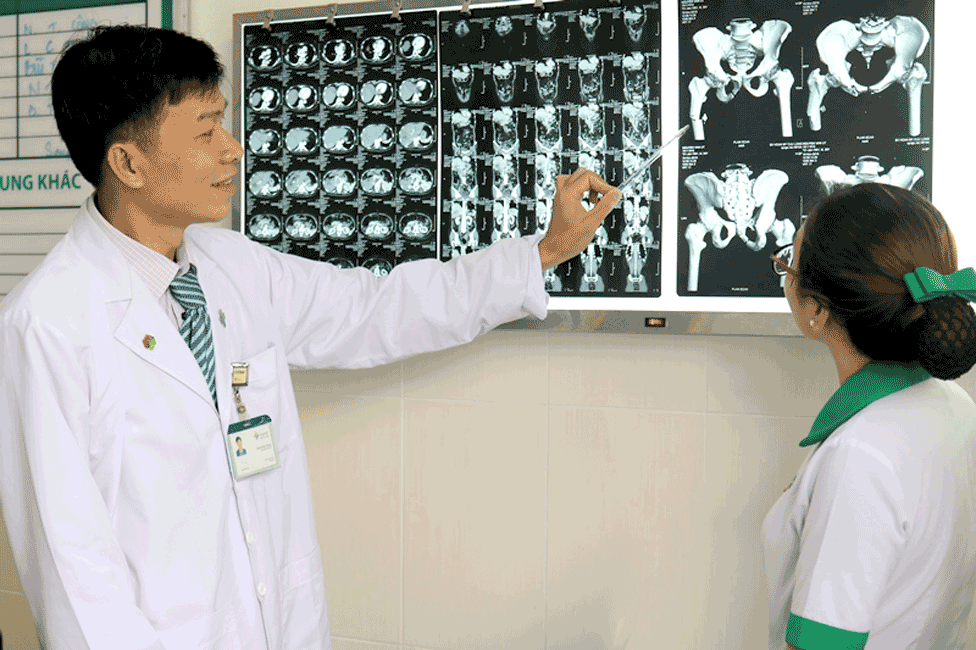 Cứu sống bệnh nhân bị đa chấn thương nguy hiểm tính mạng ảnh 1