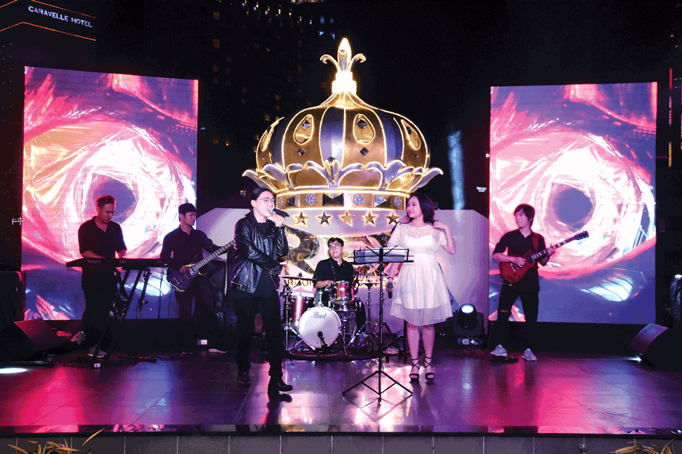 Đón Giáng sinh và năm mới tại Rex Hotel Saigon ảnh 6