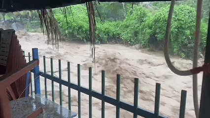 Khánh Hòa: Chủ động sơ tán dân vùng nguy cơ sạt lở, lũ quét