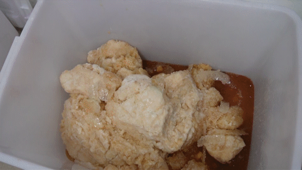 Police bust transnational drug-making ring, arresting 21 suspects