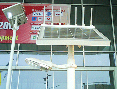 Khu công nghệ cao TPHCM: Chiếu sáng bằng năng lượng mặt trời