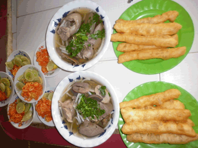 Bowls of Banh Canh soup ( Photo: SGGP)