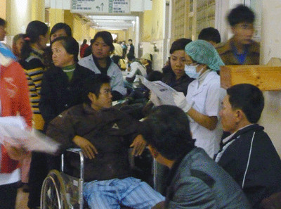 Because public hospitals always overcrowded with patients the ‘envelope evil’ continues