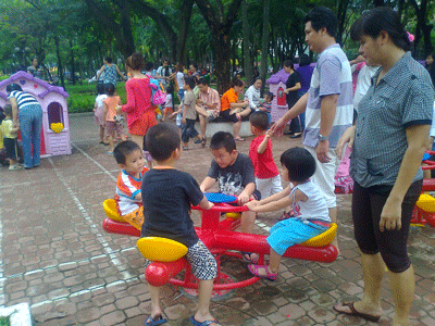 Many boys are seen in parks due to great gender imbalance in the country (Photo: U. Phuong)
