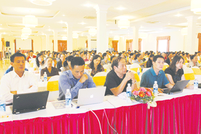 Vinamilk tư vấn cách dùng sản phẩm sữa chua tại Đắk Lắk