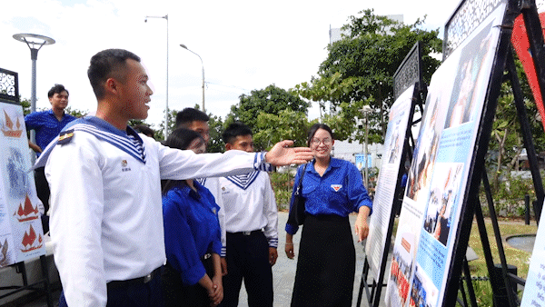 Tiếp sức vươn khơi, giữ vững chủ quyền