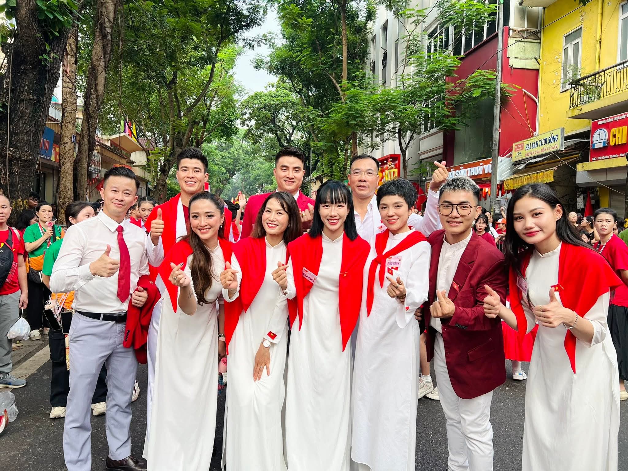 Hoà nhịp tình yêu đất nước