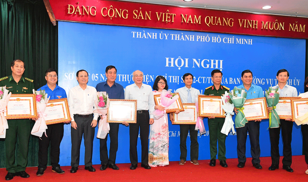 Nắm bắt dư luận xã hội không chỉ là nhiệm vụ của ngành tuyên giáo ảnh 1