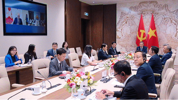Tổng Bí thư, Chủ tịch nước Tô Lâm điện đàm trực tuyến với Tổng thống Liên bang Thụy Sĩ