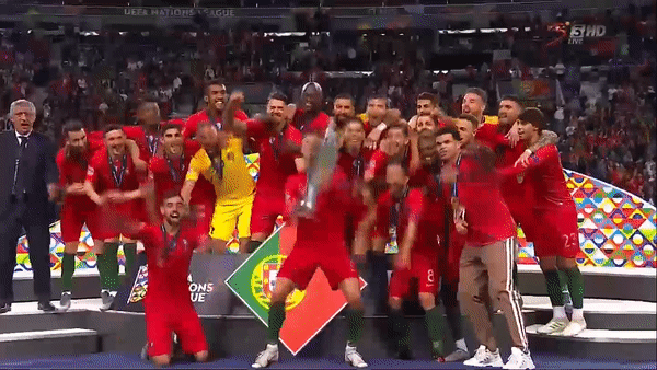 Bồ Đào Nha - Hà Lan 1-0: Guedes ghi bàn, Ronaldo nâng cúp Nations League đầu tiên