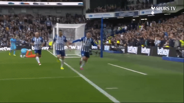 Brighton -Tottenham 3-0: Son Heung Min, Kane mờ nhạt, Hugo Lloris gãy tay, Maupay, Connolly khoe tài