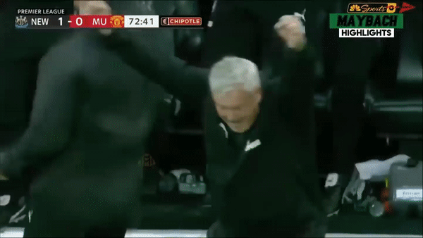 Newcastle - Man United 1-0: Longstaff hạ De Gea, HLV Solskjaer chìm trong khủng hoảng