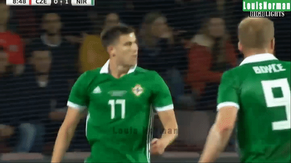CH Séc - Bắc Ireland 2-3: Paddy McNair lập cú đúp, Jonny Evans tỏa sáng
