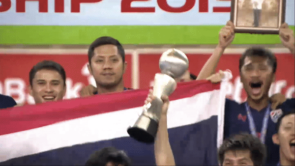 Thái Lan - Indonesia 5-0: Futsal Thái Lan lần thứ 15 đăng quang