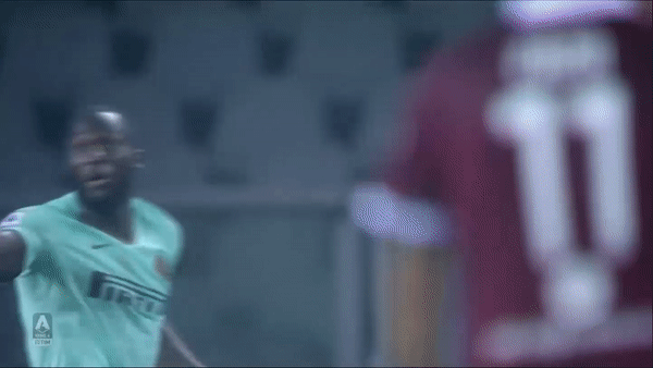 Torino - Inter 0-3: Martinez, de Vrij, Lukaku vùi nhập đối thủ