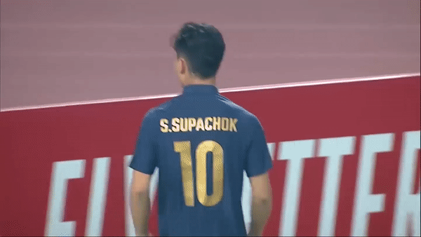 U23 Thái Lan - U23 Bahrain 5-0: Suphanat, Suphanat, Jaroensak khoe tài, HLV Akira Nishino đại thắng