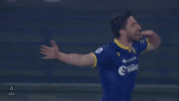 Verona - Juventus 2-1: Ronaldo lập công nhưng Borini, Pazzini ngược dòng giành chiến thắng