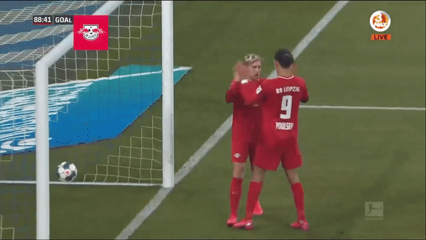 Schalke - Leipzig 0-5: Sabitzer, Werner, Halstenberg, Angelino, Forsberg đua tài “bắn hạ” Schalke