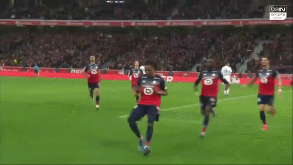 Lille - Lyon 1-0: Loic Remy lập công giành 3 điểm