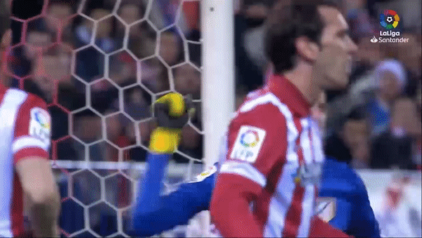 20 pha cứu thua ngoạn mục của các thủ môn La Liga 2013-2014: Courtois, Alves, Alvarez,...