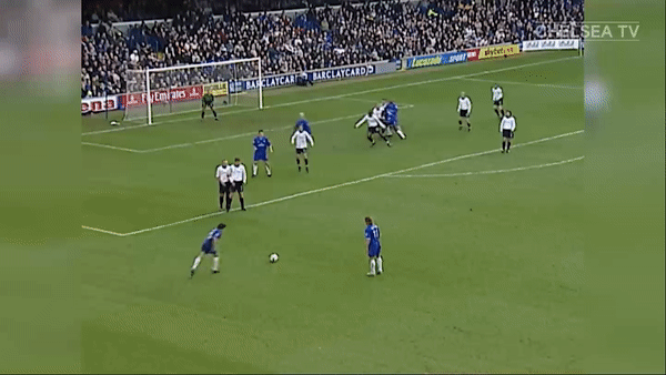 Pha sút phạt đẹp mắt trong lịch sử Chelsea của Lampard, Drogba, Alex, Osgood, Zola, Dennis Wise, John Terry, Drogba, Eden Hazard