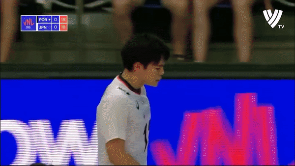 Yuji Nishida hay Ivan Zaytsev mới là VĐV bóng chuyền hay nhất thế giới?