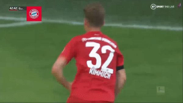 Borussia Dortmund - Bayern Munich 0-1: Kimmich bất ngờ lập siêu phẩm hạ thủ thành Burki 