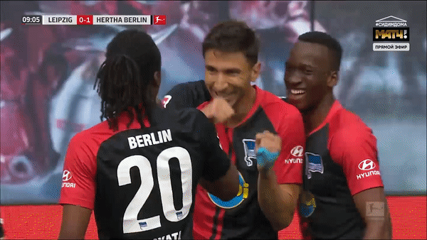 RB Leipzig - Hertha BSC 2-2: Klostermann, Schick lập công, Grujic, Piątek xuất sắc buộc chủ nhà chia điểm 