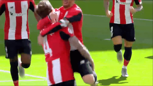 Athletic Bilbao - Real Betis 1-0: Inigo Martinez sớm hóa người hùng