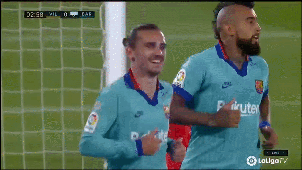 Villarreal - Barcelona 1-4: Torres sớm phản lưới nhà, Suarez, Griezmann, Ansu-Fati ấn định chiến thắng