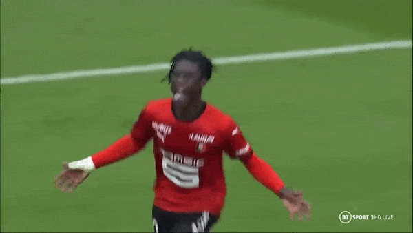 Rennes - Montpellier 2-1: Le Tallec 'tặng quà' Rennes, Camavinga ấn định chiến thắng