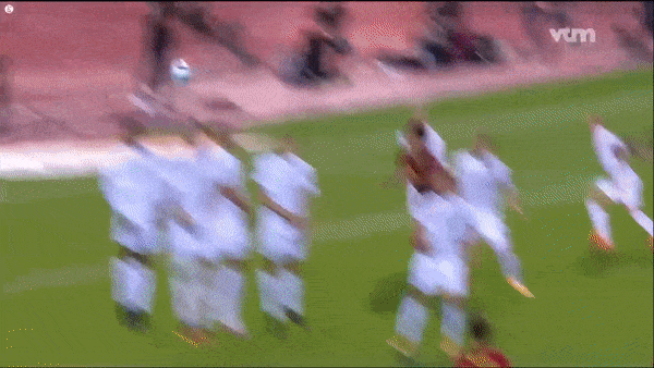 Bỉ - Iceland 5-1: Fridjonsson mở màn nhưng Witsel, Batshuayi, Mertens, Batshuayi, Doku ngược dòng mưa gôn 