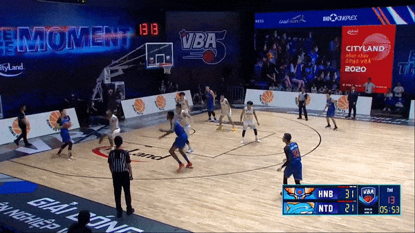 Highlights Hanoi Buffaloes - Nha Trang Dolphins 81-62: Lão tướng Mike Bell lần nữa 'Xuất sắc nhất trận', Sang Đinh cũng tỏa sáng