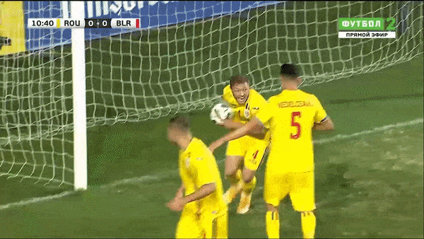 Giao hữu, Romania - Belarus 5-3: Bogdan Mitrea, Razvan Marin, Ionut Nedelcearu, George Puscas, Ionut Nedelcearu nhấn chìm đối thủ