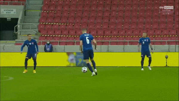 Slovakia - Scotland 1-0: Jan Gregus sút xa đẹp mắt, bất ngờ hạ gục Scotland