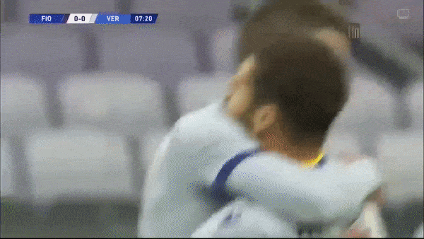 Fiorentina - Hellas Verona 1-1: Tâm điểm 2 quả penalty, Miguel Veloso mở bàn, Dusan Vlahovic gỡ hòa