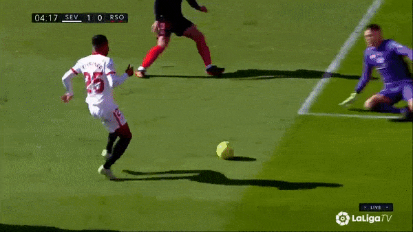 Sevilla - Sociedad 3-2: Youssef En-Nesyri xuất thần lập hattrick, Diego Carlos phản lưới nhà, Alexander Isak lập công