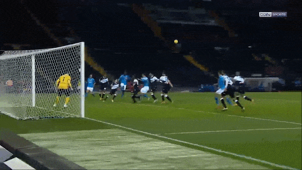 Udinese vs Napoli 1-2: Lorenzo Insigne mở bàn từ chấm penalty, Kevin Lasagna gỡ hòa, Bakayoko đánh đầu đẹp mắt giành 3 điểm