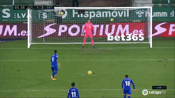 Elche - Getafe 1-3: Raul Guti mở tỷ số, Marc Cucurella, Jaime Mata, Angel Luis ngược dòng chiến thắng