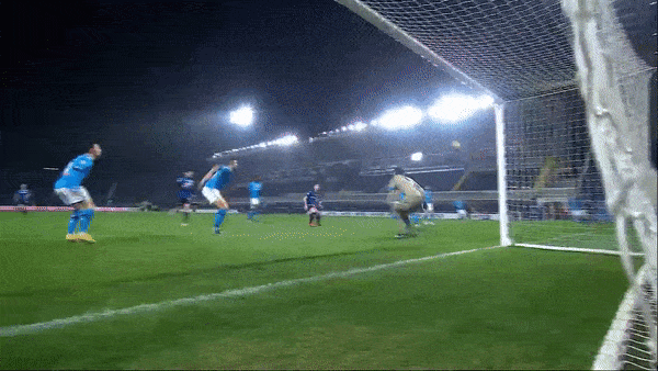 Atalanta - Napoli 4-2: Duvan Zapata, Robin Gosens, Luis Muriel, Cristian Romero đè bẹp Napoli, củng cố tốp 4 Serie A