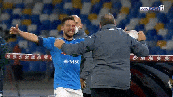 Napoli - Benevento 2-0: Dries Mertens, Matteo Politano tỏa sáng, Kalidou Koulibaly bất ngờ nhận thẻ đỏ