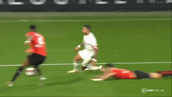 Lyon - Rennes 1-0: Memphis Depay kiến tạo, Houssem Aouar đệm lòng chớp nhoáng ghi bàn thắng duy nhất 